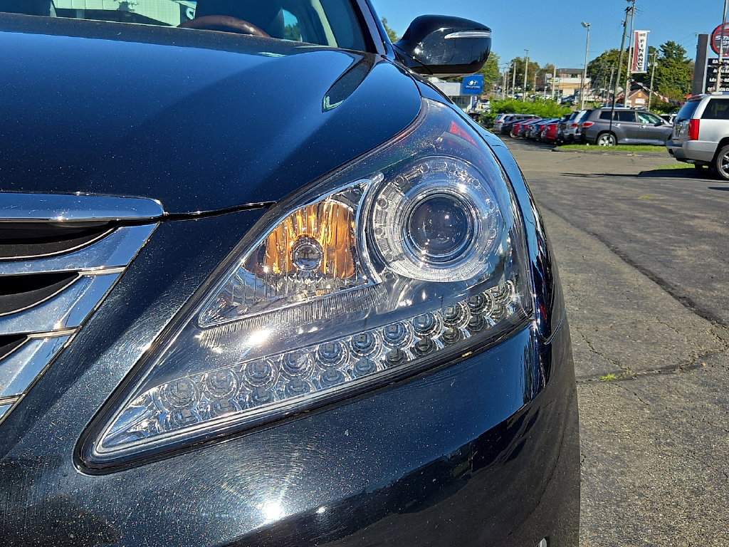 Used 2014 Hyundai Equus Signature RWD image 10