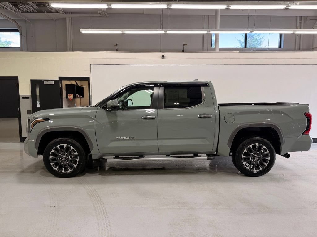 Used 2024 Toyota Tundra Limited AWD/4WD image 2