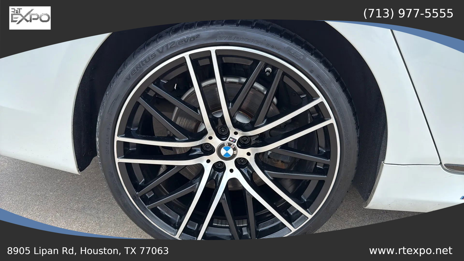 Used 2019 BMW 750i w/ Luxury Rear Seating Package image 11