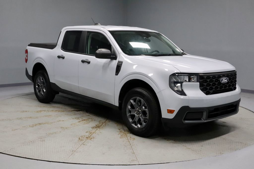 Certified 2025 Ford Maverick XLT w/ Equipment Group 302A