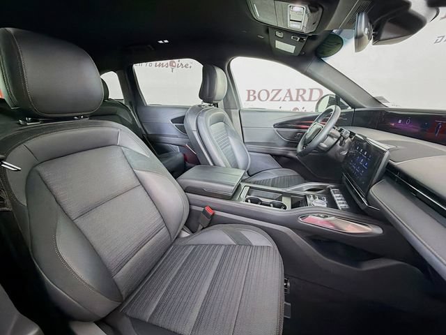 Certified 2024 Lincoln Nautilus Reserve w/ Jet Appearance Package (87T) AWD/4WD image 32
