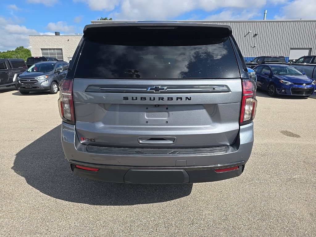 Used 2021 Chevrolet Suburban Z71 AWD/4WD image 4