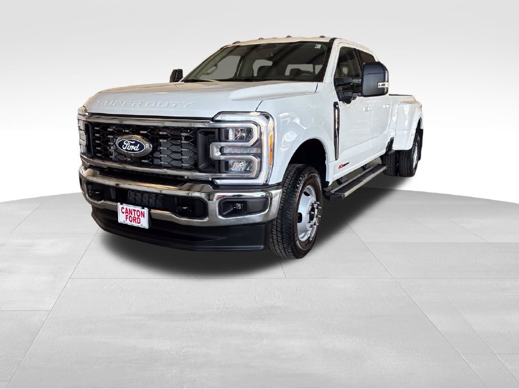New 2027 Ford F350 XLT w/ XLT Premium Package AWD/4WD 360° Tour