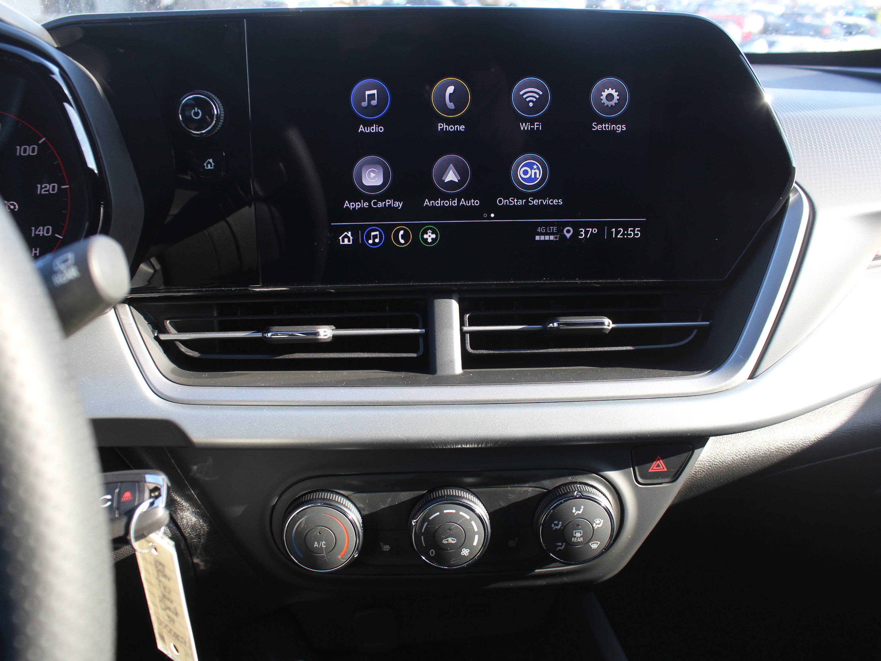 New 2026 Chevrolet Trax RS image 12