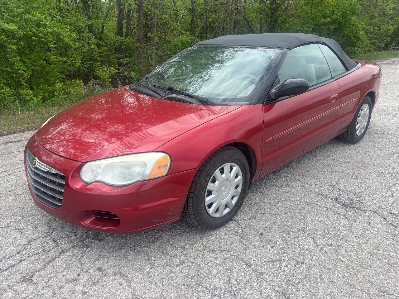 Used 2004 Chrysler Sebring LX FWD image 11