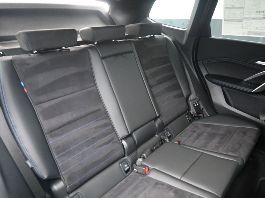 Certified 2025 BMW X1 M35i w/ Premium Package image 19