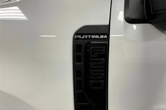 New 2026 Ford F250 Platinum image 8