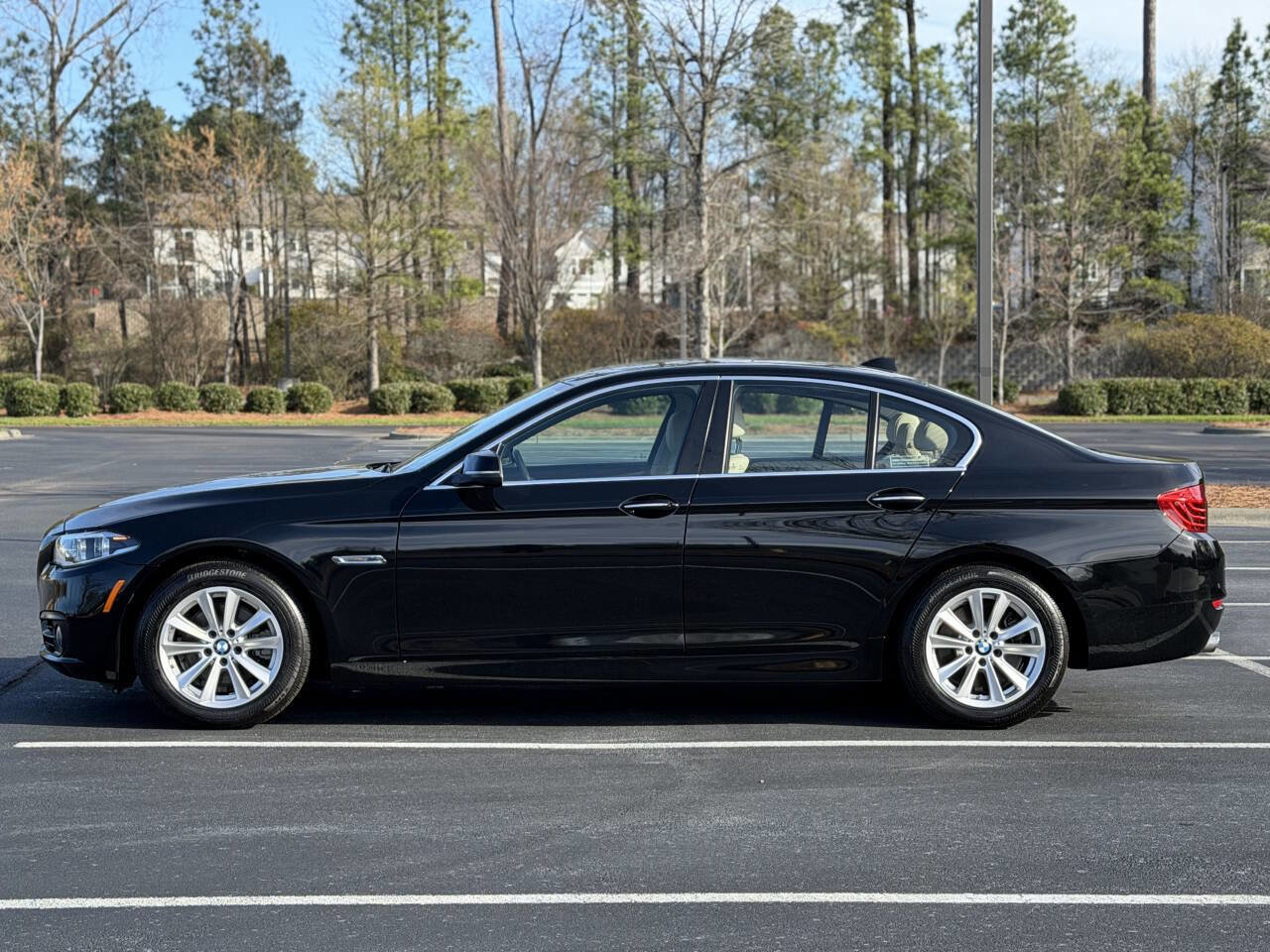 Used 2015 BMW 528i 528i 4dr Sedan image 4
