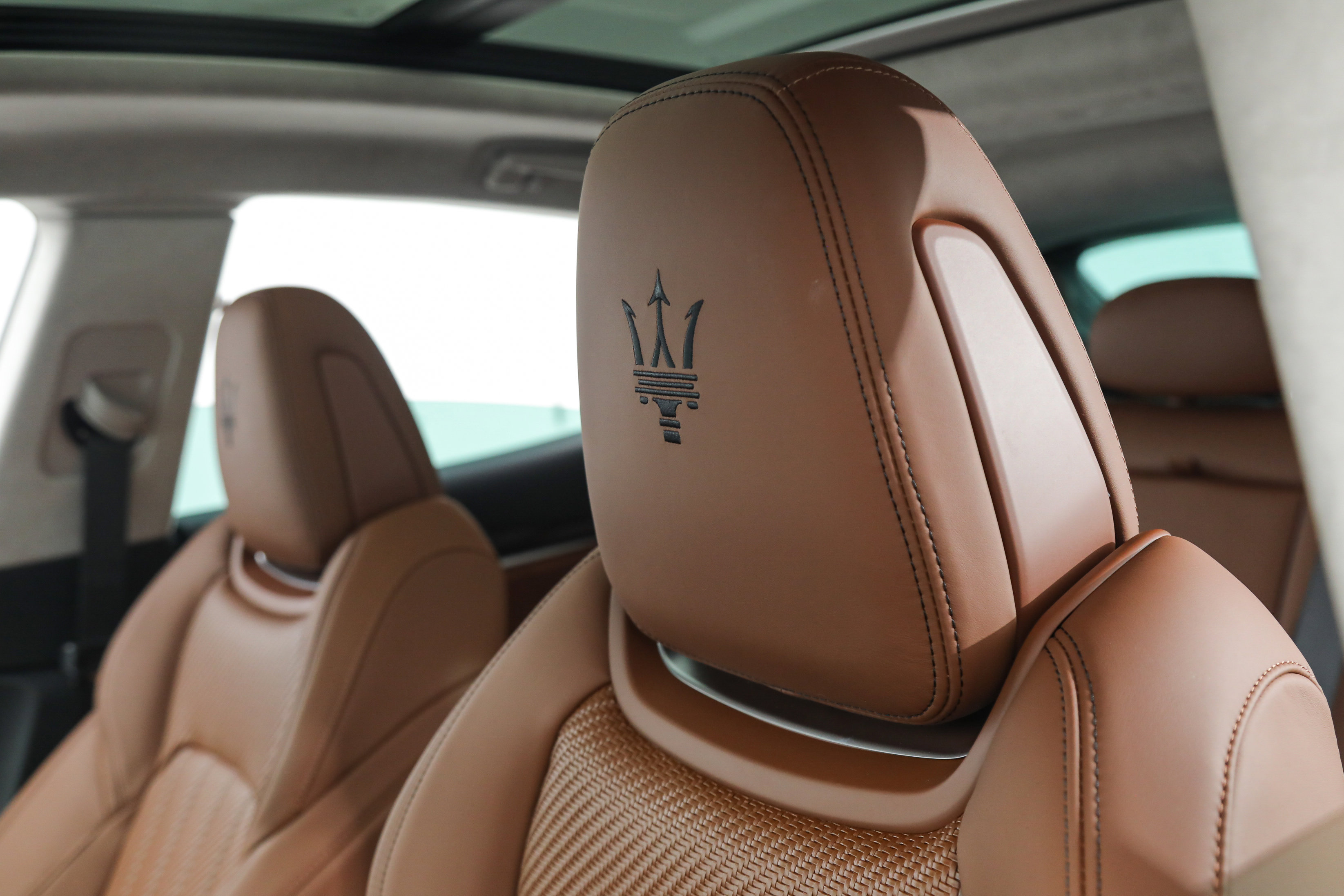 Certified 2022 Maserati Levante Modena image 18