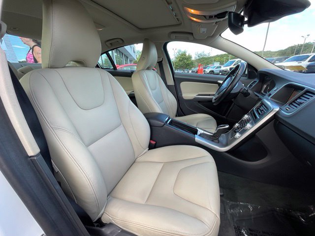 Used 2018 Volvo S60 T5 Inscription AWD/4WD image 30