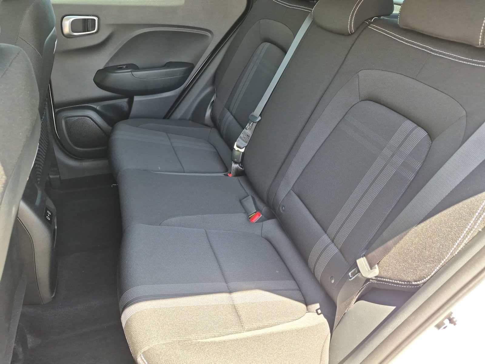 New 2026 Hyundai Venue SEL FWD image 19