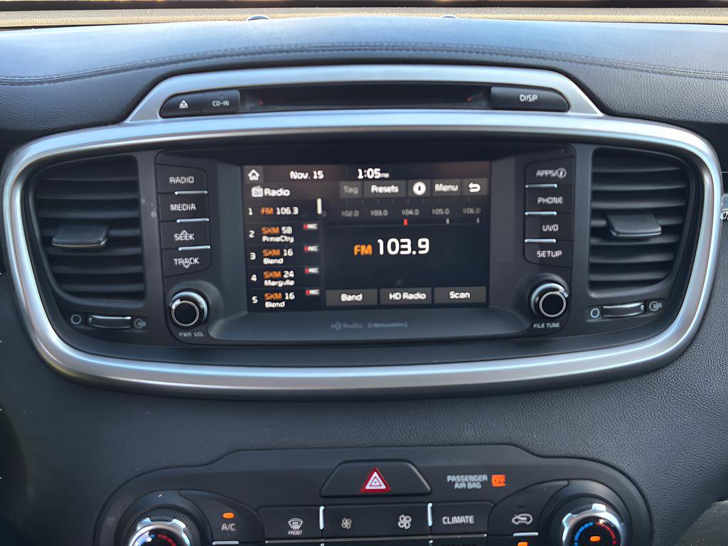 Used 2018 Kia Sorento FWD image 21