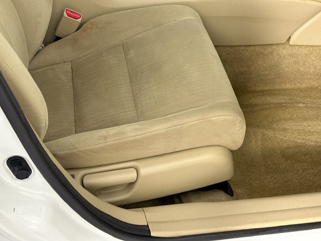 Used 2011 Honda Accord LX-P image 20