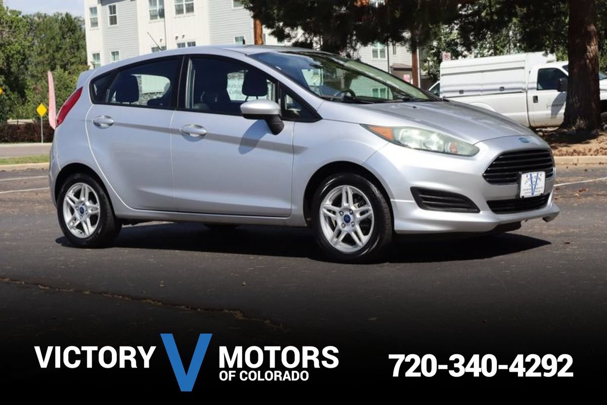 Used 2017 Ford Fiesta SE FWD image 1