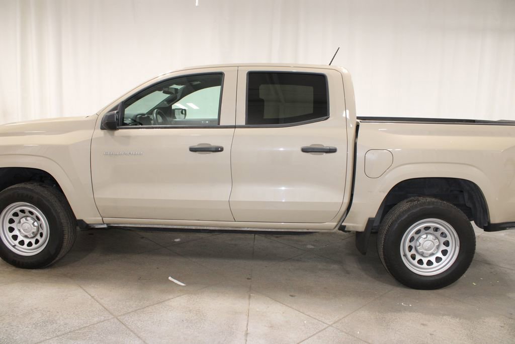 Used 2024 Chevrolet Colorado W/T image 6
