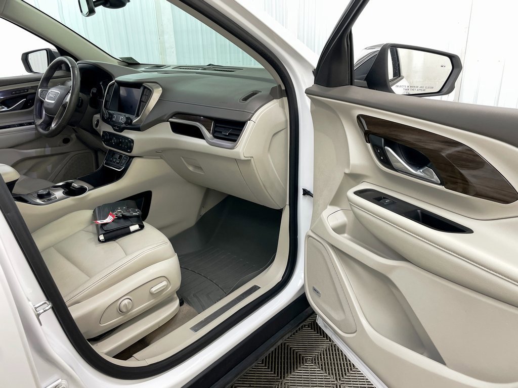 Certified 2019 GMC Terrain Denali w/ Driver Alert Package II image 37