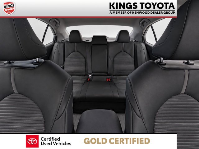 Certified 2022 Toyota Camry SE w/ Cold Weather Package FWD image 16