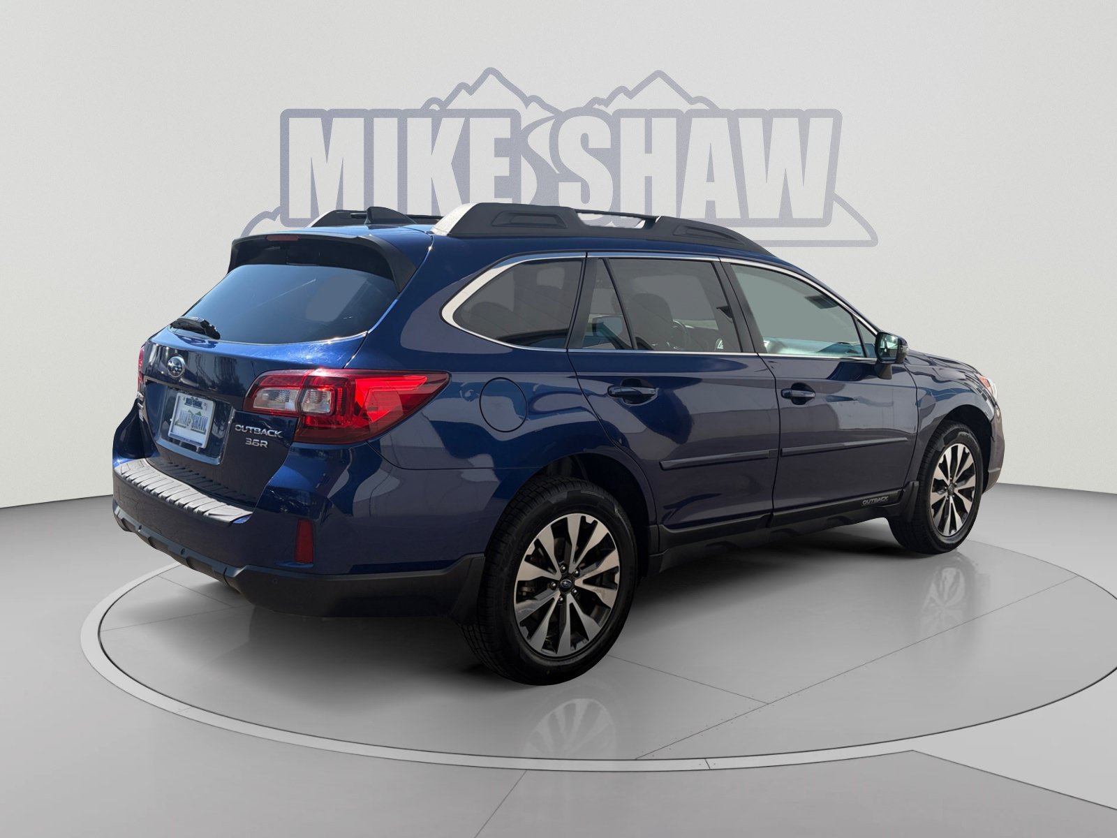 Used 2017 Subaru Outback 3.6R Limited AWD/4WD image 5