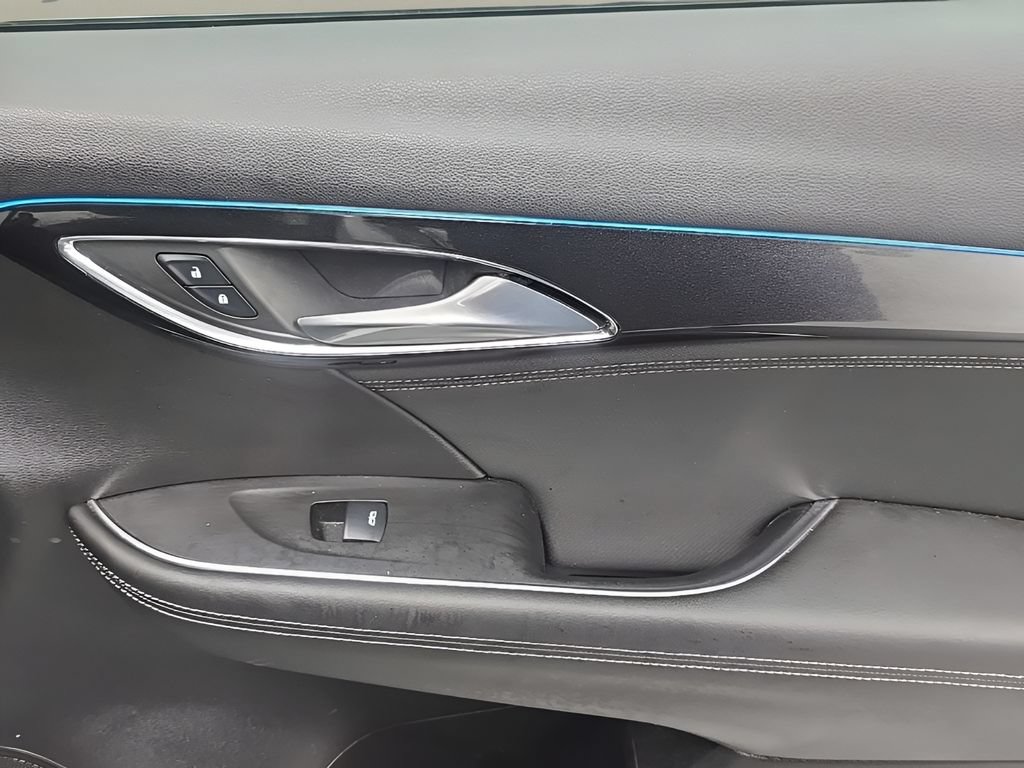 Used 2024 Buick Envision Preferred AWD/4WD image 24