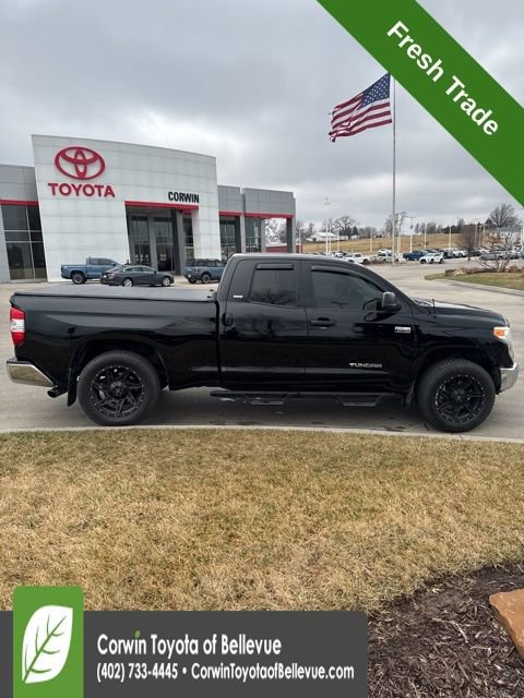 Used 2014 Toyota Tundra SR5 w/ SR5 Upgrade Package video 2