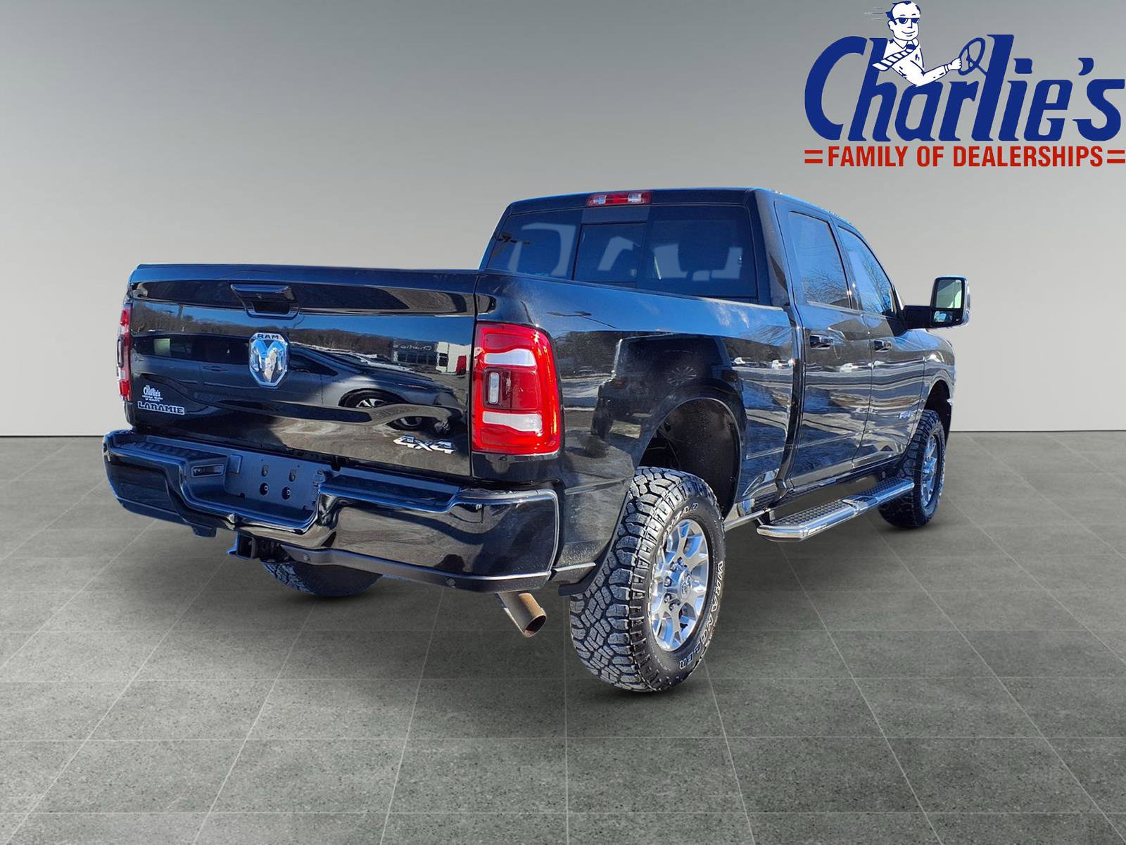 Used 2024 RAM 2500 Laramie image 4