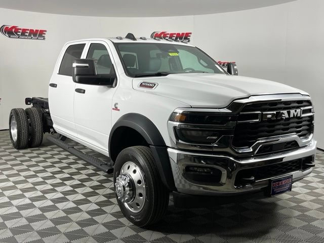 New 2026 RAM 5500 Tradesman AWD/4WD image 2