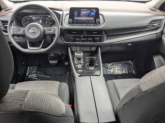 Certified 2023 Nissan Rogue SV FWD image 16
