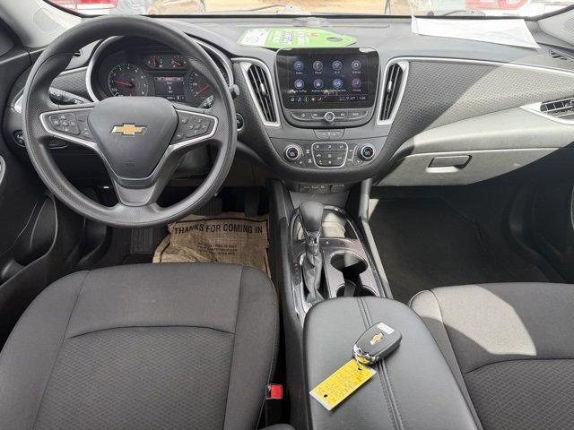 Used 2023 Chevrolet Malibu LT image 14