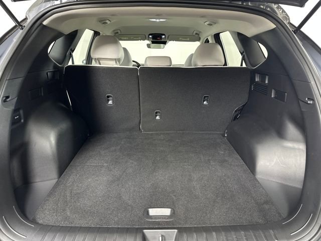 Certified 2025 Hyundai Tucson SE image 54