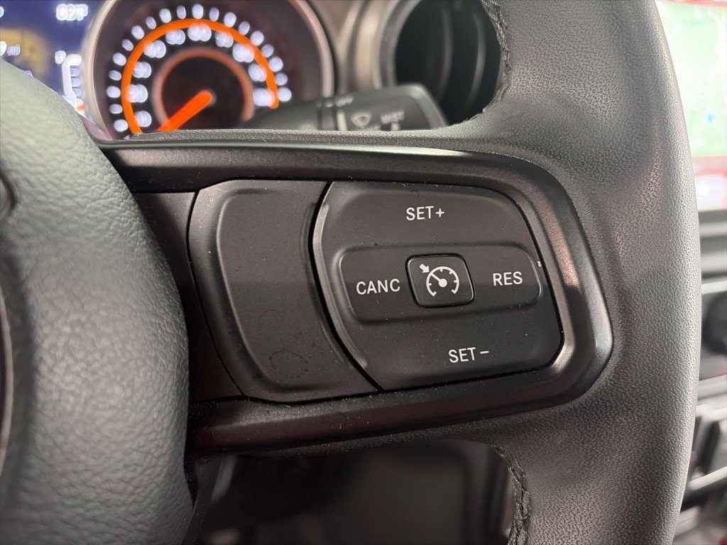Certified 2023 Jeep Gladiator Sport AWD/4WD image 25