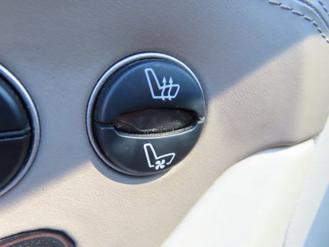 Used 2008 Mercedes-Benz SL 600 image 26