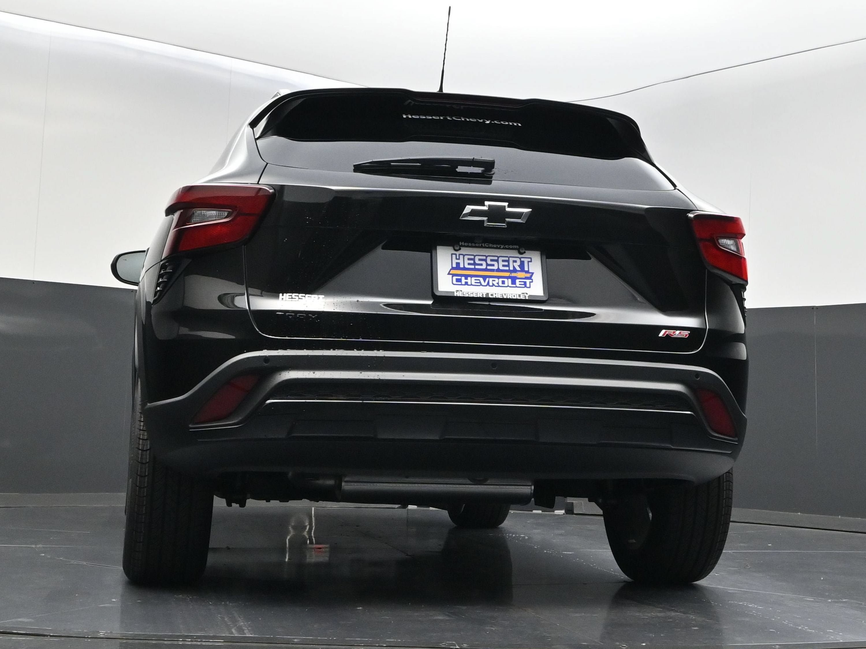 New 2026 Chevrolet Trax RS w/ Sunroof Package FWD image 42