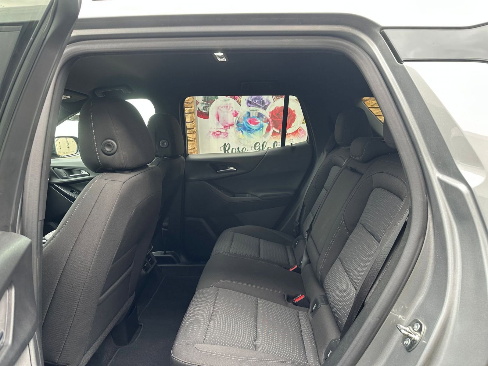 Used 2025 Chevrolet Equinox LT image 24