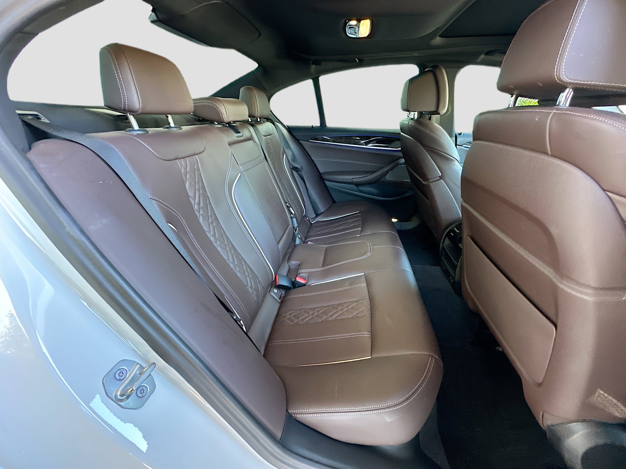 Certified 2023 BMW 540i w/ Premium Package image 28