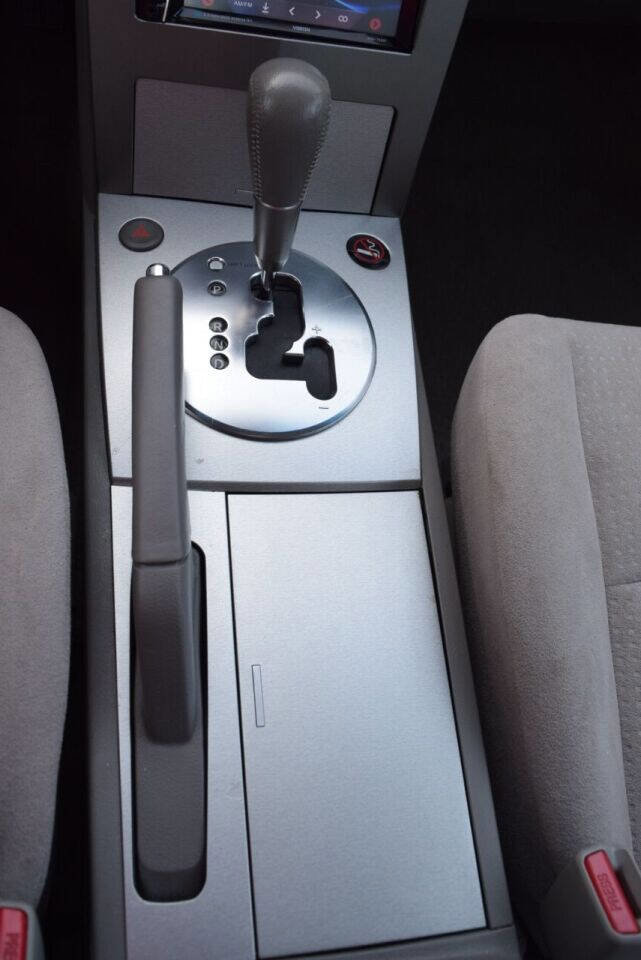 Used 2005 Nissan Maxima 3.5 SE image 21