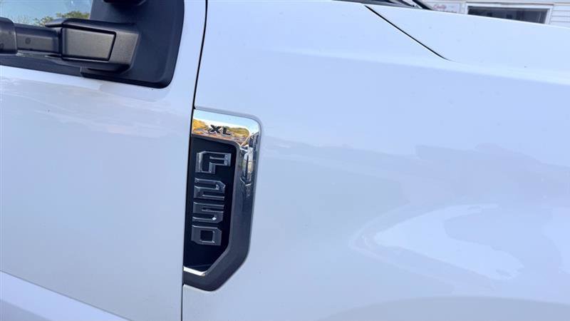 Used 2017 Ford F250 XL AWD/4WD image 32