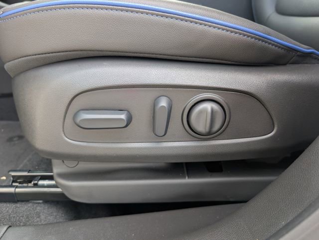 Used 2026 Buick Encore GX Sport Touring w/ Comfort Package image 16