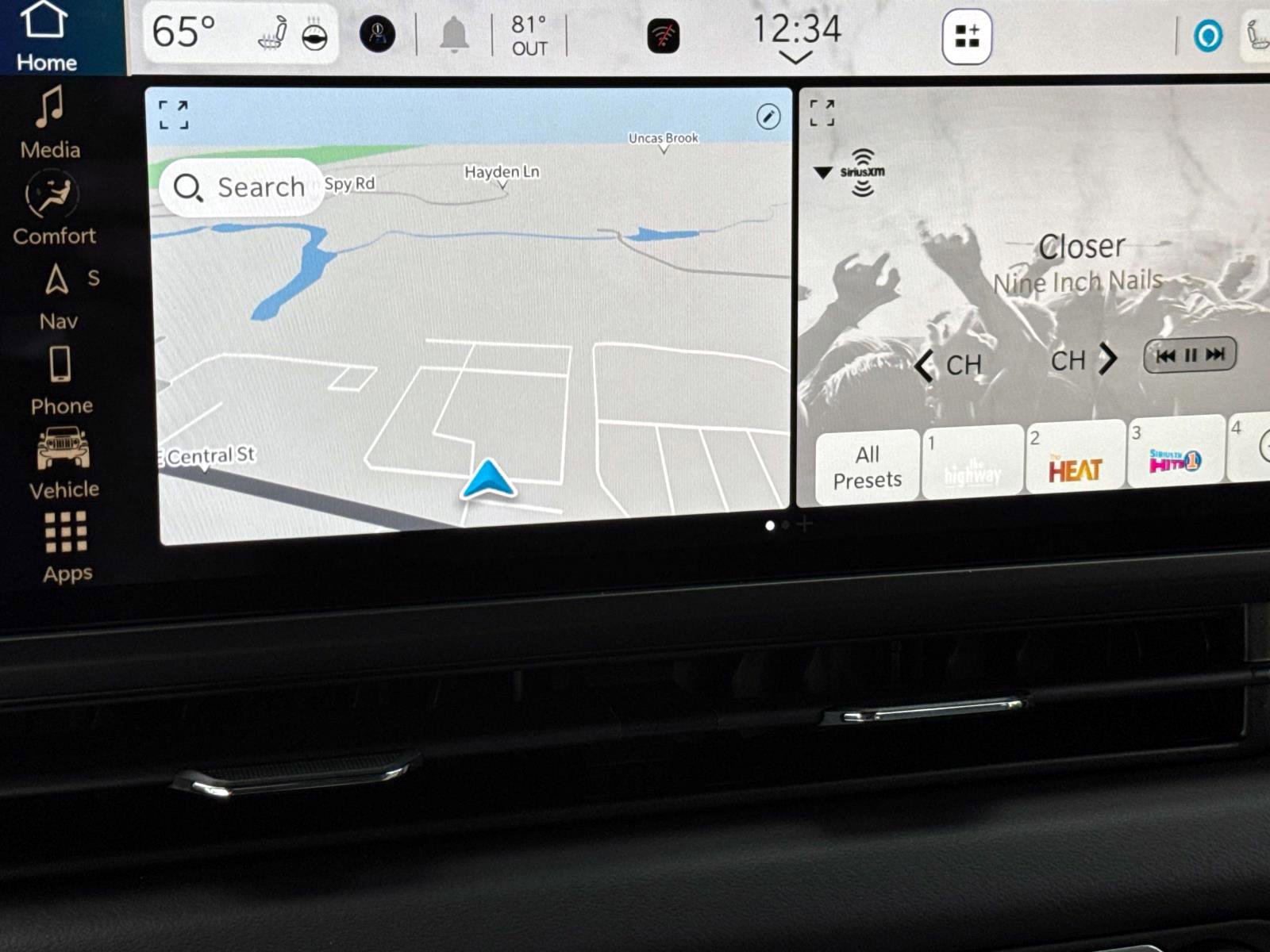 New 2025 Jeep Wrangler Unlimited Sahara image 17