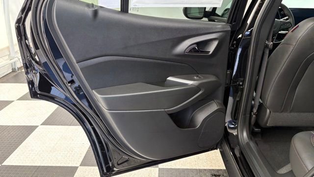 New 2026 Chevrolet Trax RS FWD image 17