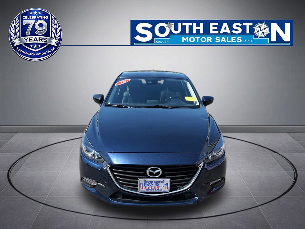 Used 2018 MAZDA MAZDA3 Touring FWD image 3
