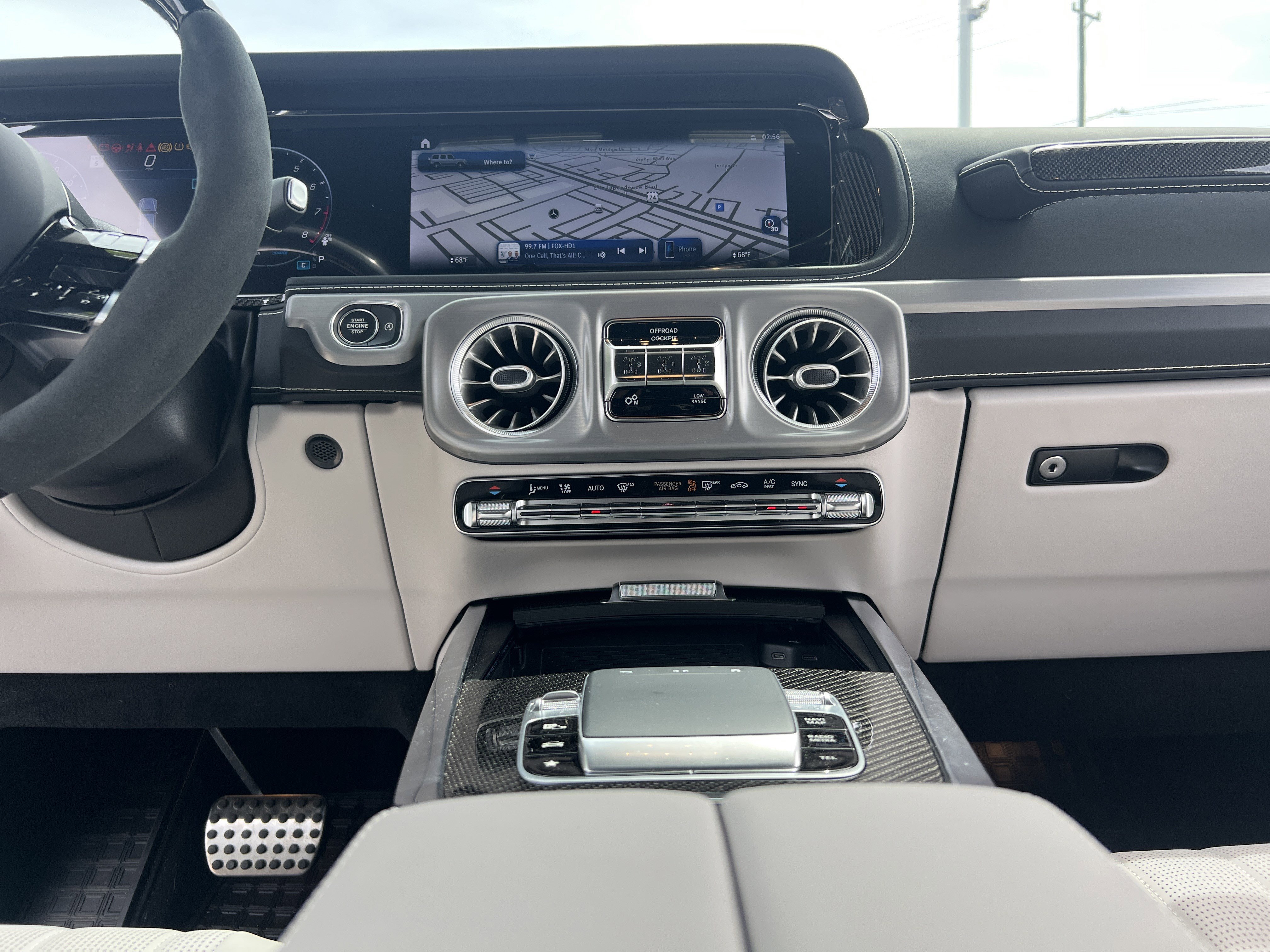 Used 2025 Mercedes-Benz G 63 AMG 4MATIC image 30