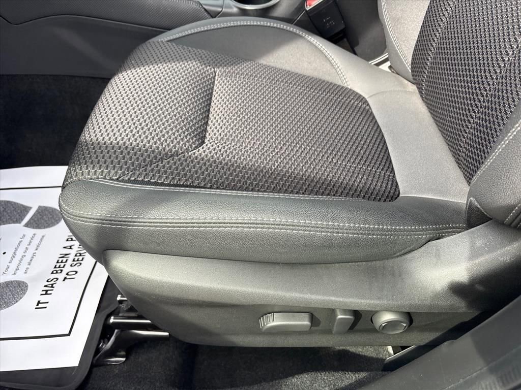 Used 2024 Subaru Forester Premium AWD/4WD image 19