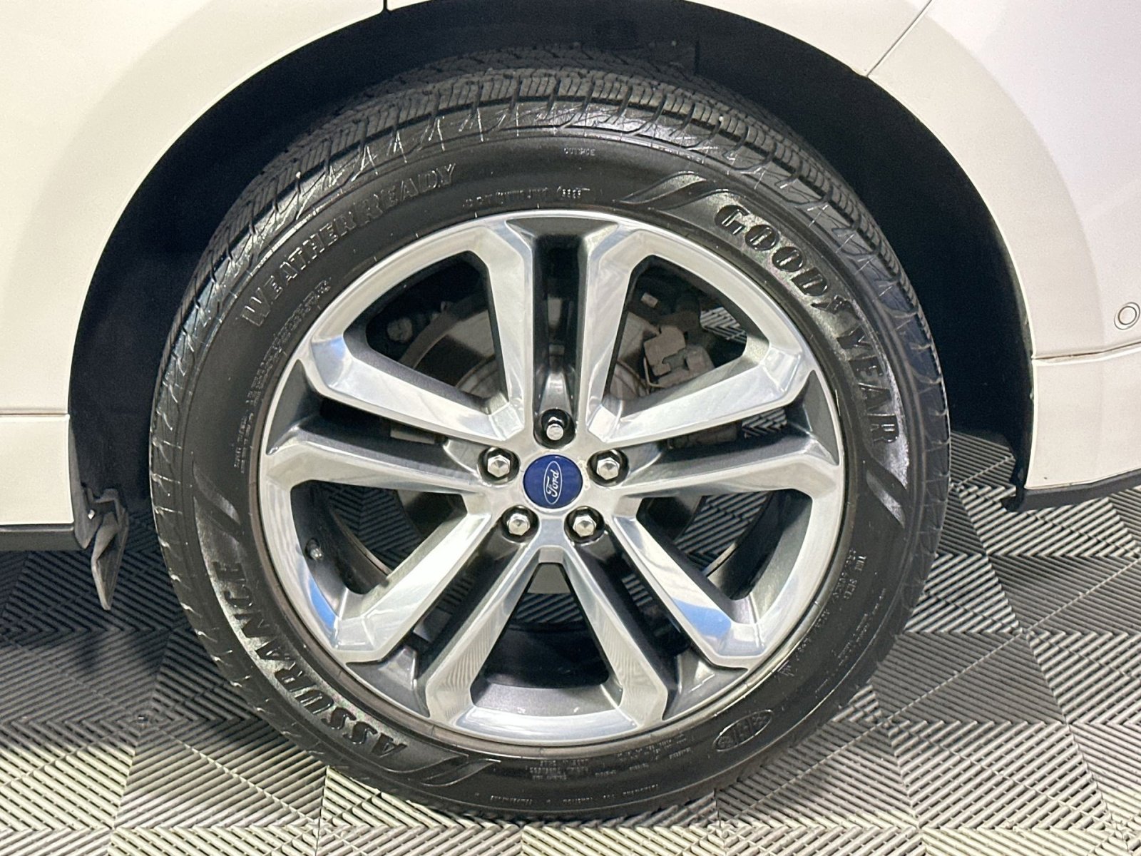 Used 2017 Ford Edge Sport w/ Equipment Group 401A image 12