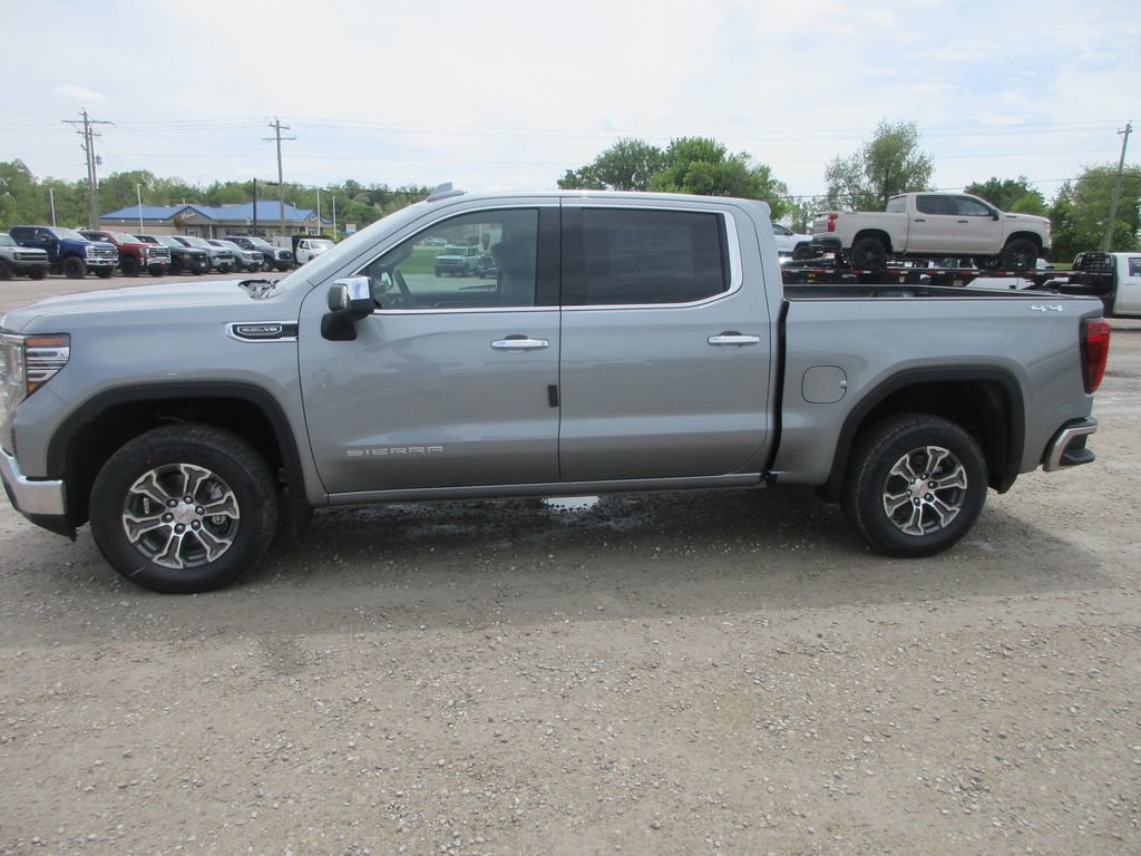 New 2026 GMC Sierra 1500 SLT AWD/4WD image 9