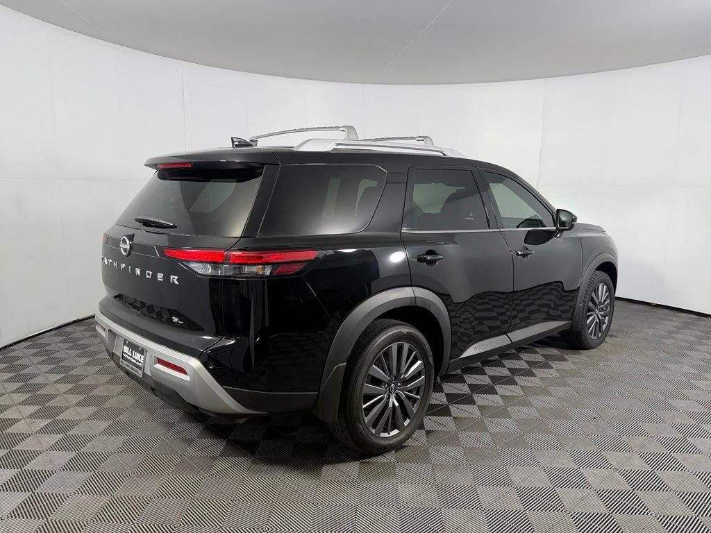 Used 2024 Nissan Pathfinder SL w/ SL Premium Package FWD image 8