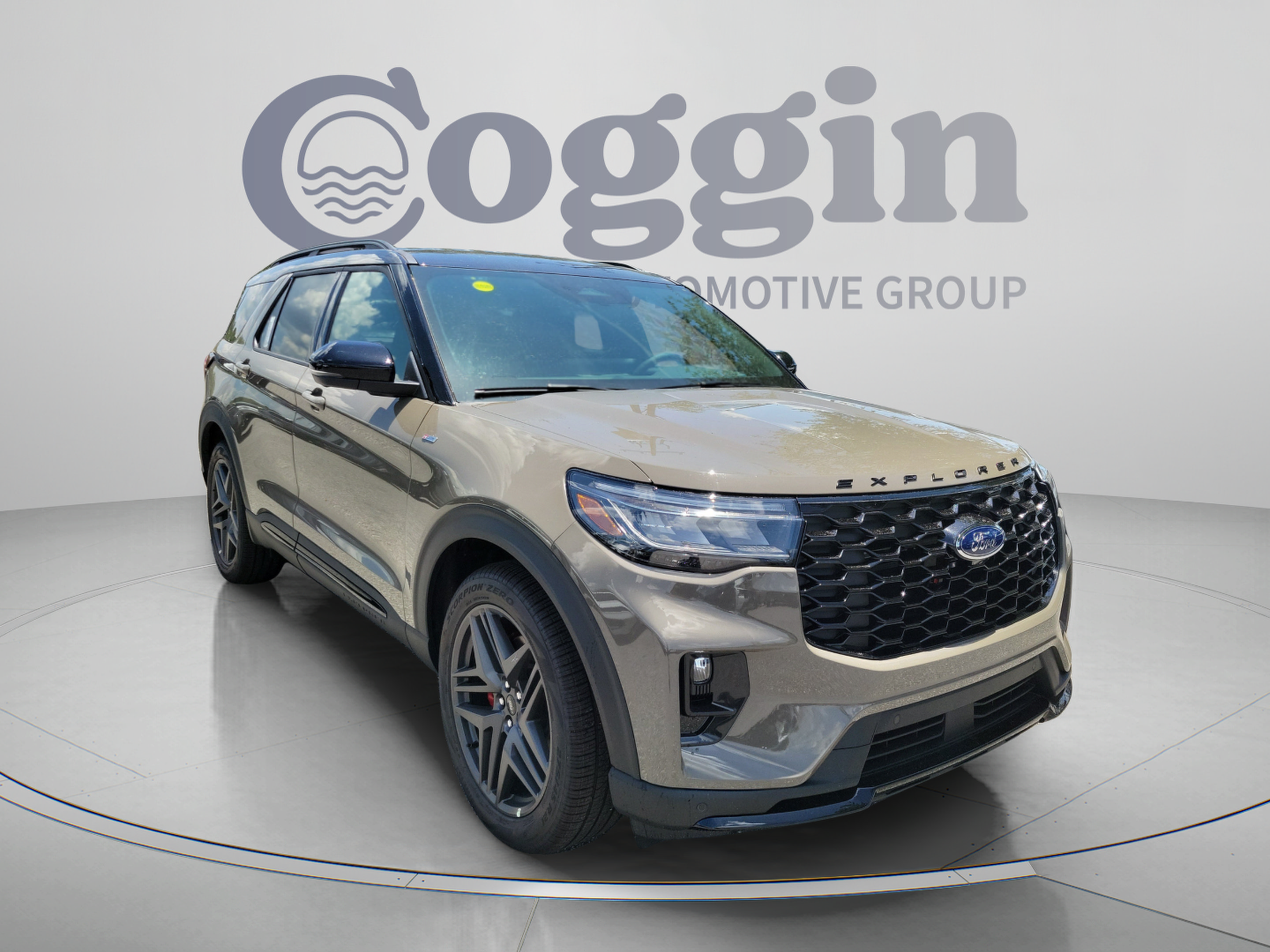 New 2026 Ford Explorer ST-Line w/ ST-Line Street Pack RWD image 5