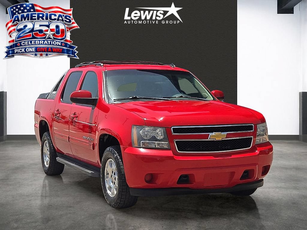 Used 2012 Chevrolet Avalanche LS AWD/4WD image 6