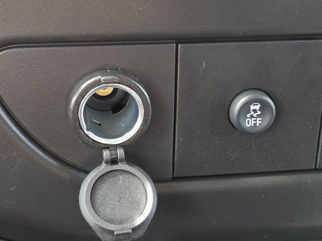 New 2026 GMC Savana 2500 Work Van w/ Driver Convenience Package image 5