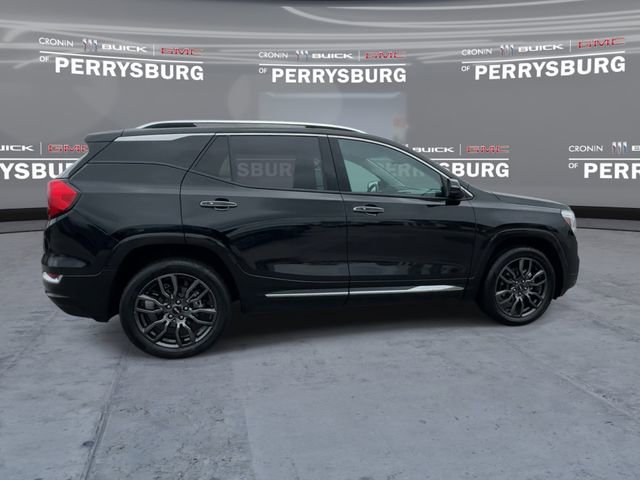 Used 2023 GMC Terrain Denali w/ Black Diamond Edition AWD/4WD image 8