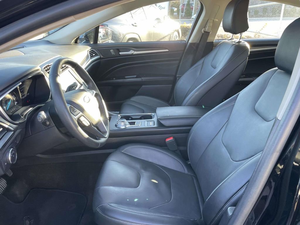 Used 2020 Ford Fusion Energi Titanium image 13